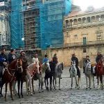 caballos-peregrinos-plaza-obradoiro-santiago